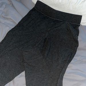 grey/black joggers